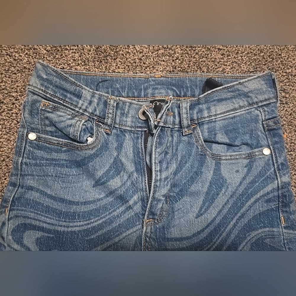 Art Class High Rise Wide Leg SWIRL Jeans Light And Dark Blue Wash Girls Size 10 - Picture 3 of 11